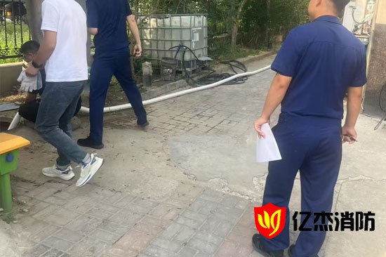 ������6��30�����������{(di��o)�������ͻ���c�̘I(y��)��(j��ng)�I�o�茏��